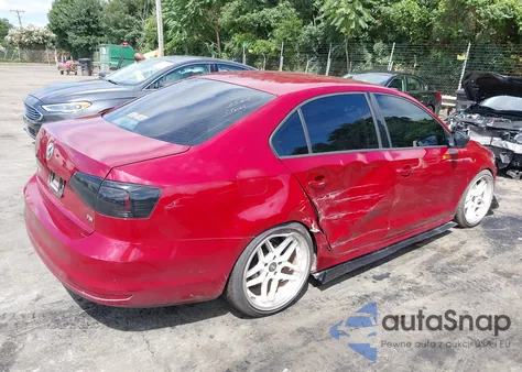 2016 Volkswagen Jetta 1.4T S z USA, uszkodzony, nr VIN 3VW167AJ2GM404439